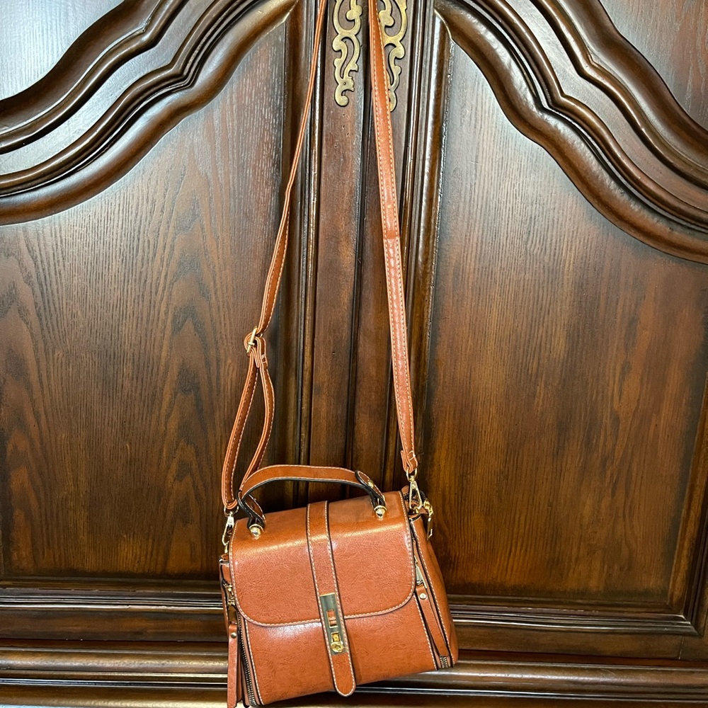 Small brown crossbody purse